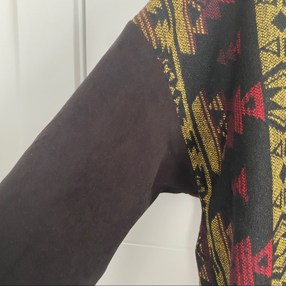 Aztec Jacket - Picture 3 of 5